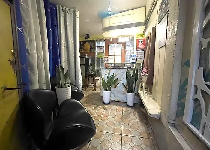 Hotel D And A Transient Taguig Manila